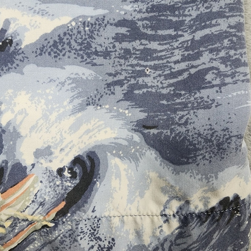 Vintage Tommy Bahama Shirt Mens M Blue Hawaiian Surfing Waves Canoe Rayon Aloha - Picture 12 of 13